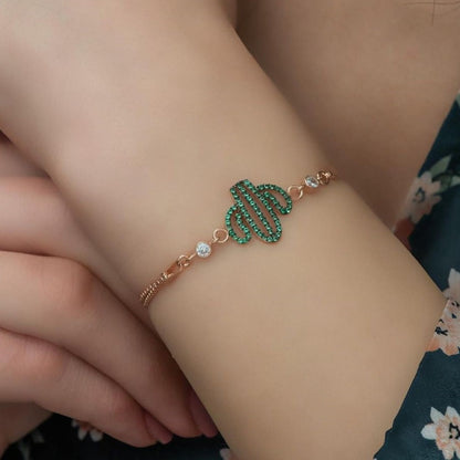 Cactus Green Round Brilliant Cut Signity Diamond Pave Bracelet | Party Wear Bracelet For Women | Fashion Jewelry