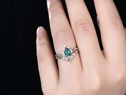 2.70Ct Green Pear Cut Solitaire Ring Set | Engagement Ring Set For Fiancée | Women Jewelry