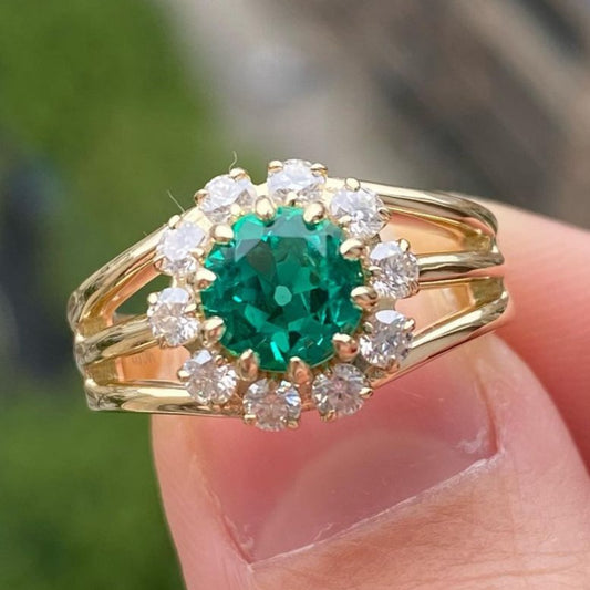 2.60Ct Green Round Cut Halo Ring | Engagement Ring For Fiancée | Customize Ring For Women