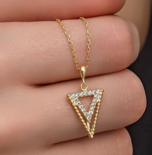 Triangle Shape 1.50Ct White Round Cut Prong Pendant | Special Event Pendant | Classic Pendant For Her | Jewelry Collection