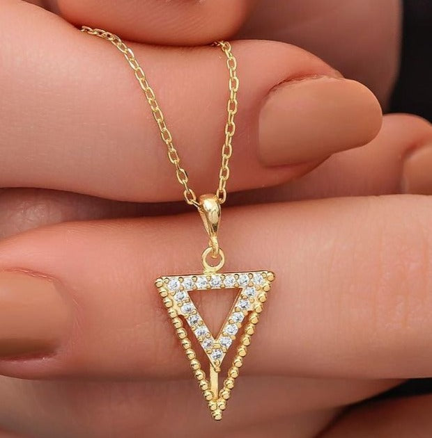 Triangle Shape 1.50Ct White Round Cut Prong Pendant | Special Event Pendant | Classic Pendant For Her | Jewelry Collection