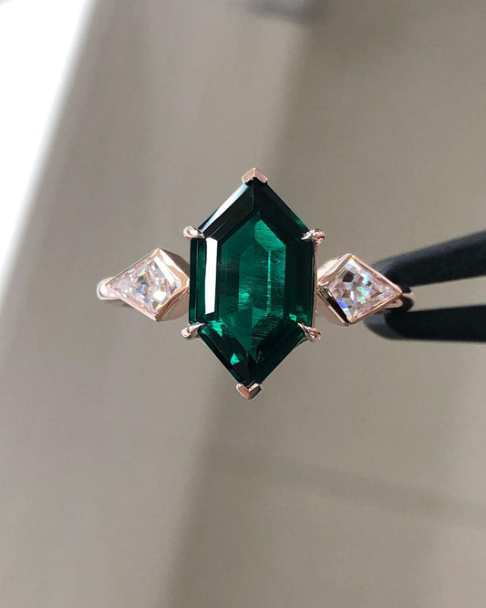 2.98Ct Green Hexagon Cut Solitaire Ring | Birthday Gift For Mother | Glamorous Ring