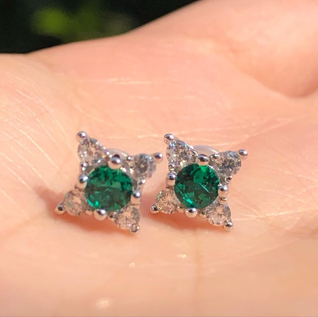 Green Round Cut Cubic Zirconia Prong Set Stud Earring | Four Angle Star Stud Earring For Her | Designer Earring For Women