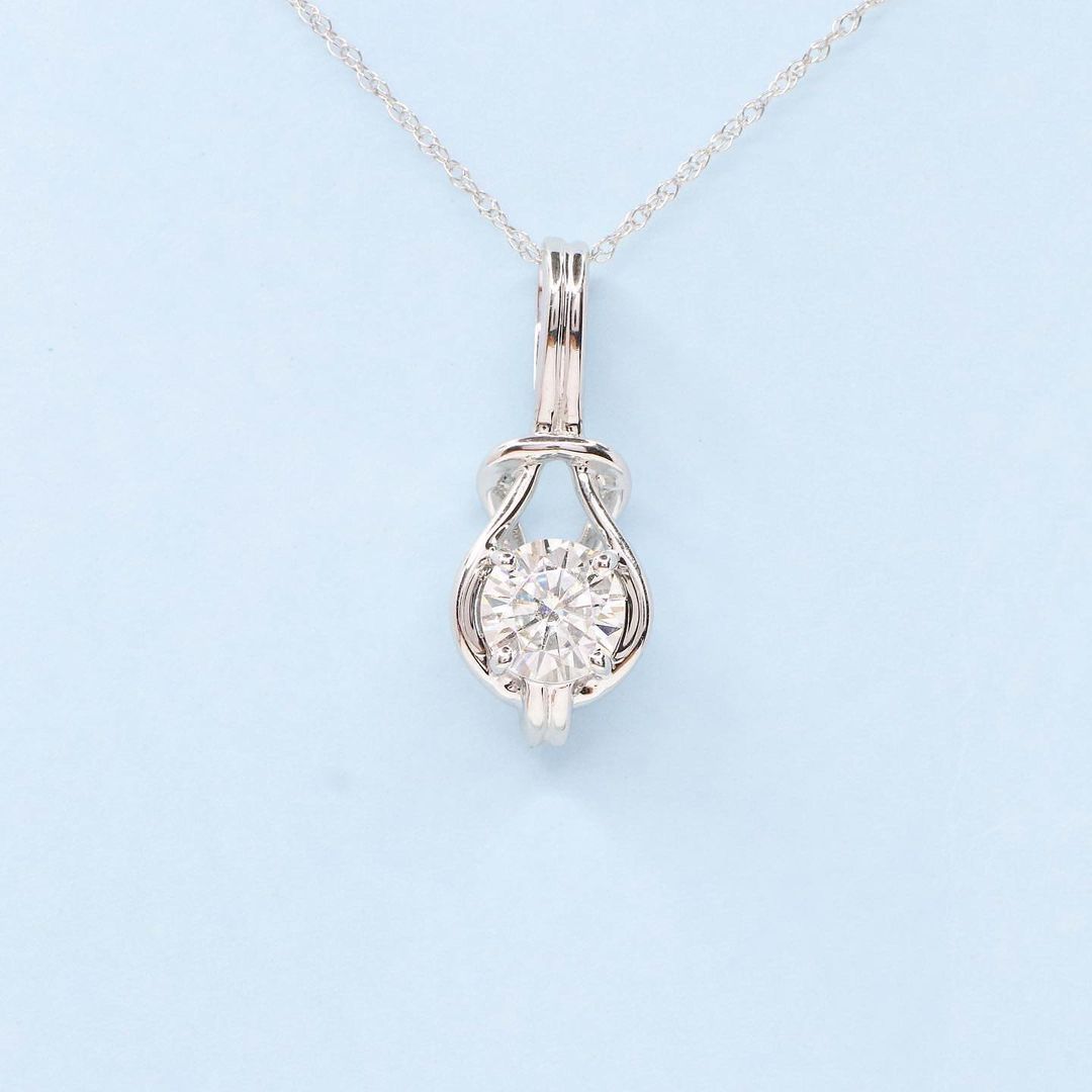 2.77Ct White Round Cut Solitaire Pendant | Engagement Pendant For Her | Glamorous Pendant | Designer Jewelry Piece