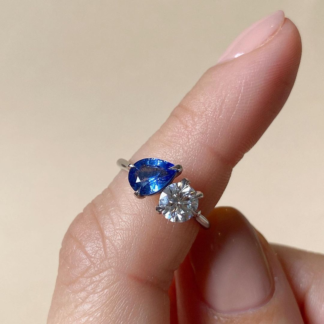 2.5CT Blue Pear White Round Cut Two Stone Ring | Anniversary Gift Ring For Wife | Toi Et Moi Ring | Awesome Ring