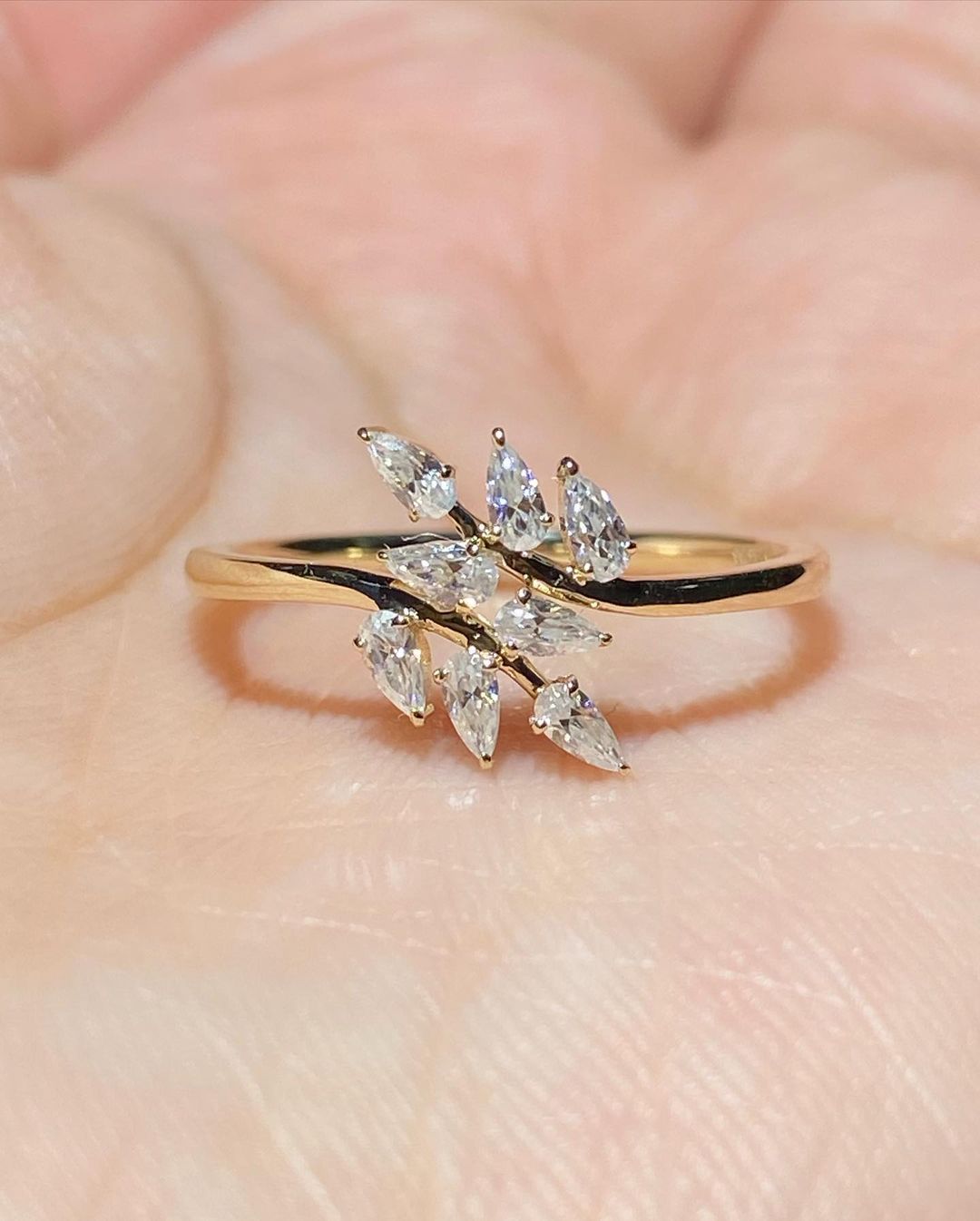 2.85Ct White Pear Cut Prong Ring | Anniversary Gift Ring | Designer Ring For Women
