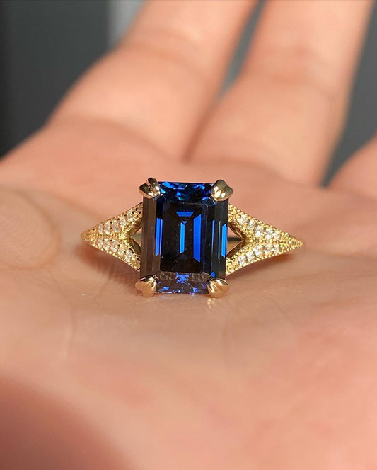 Vintage 2.88Ct Blue Emerald Cut Solitaire Ring | Wedding Ring For Bridal | Customize Ring For Her | Women Jewelry | Split Shank Ring