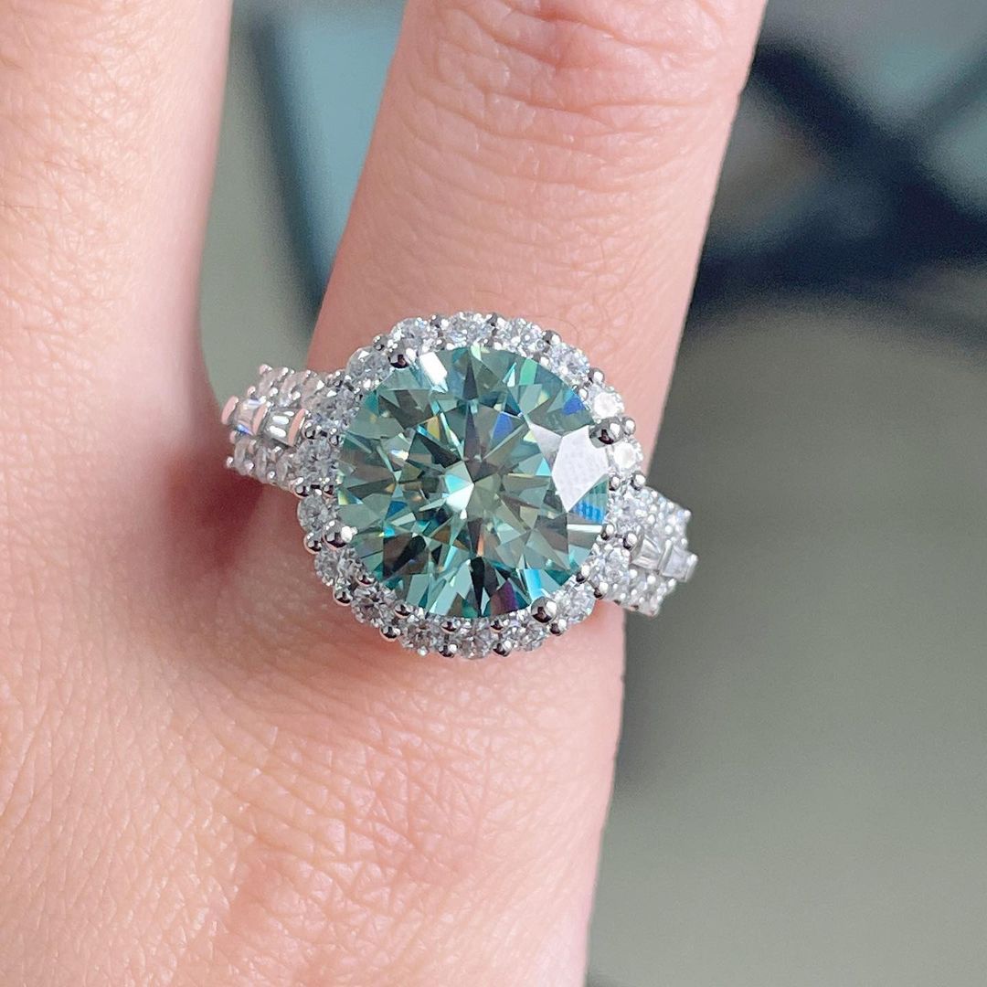 3.20Ct Green Blue Round Cut Moissanite Halo Ring | Party Wear Ring | Wedding Ring | Bride To Be | Gorgeous Ring