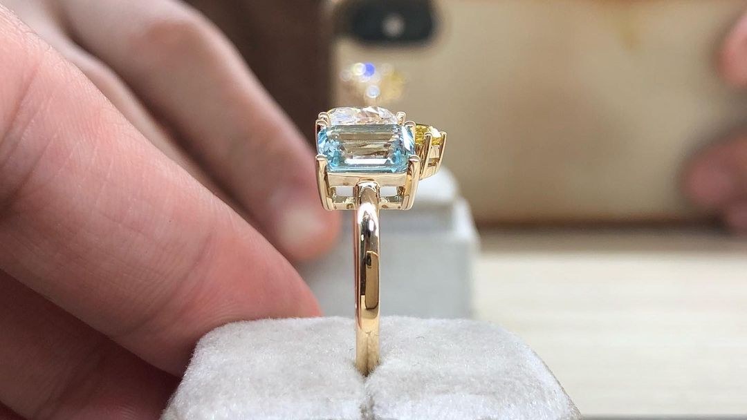 3.30Ct White Pear / Yellow Round And Aquamarine Emerald Cut Three Stone Ring | Party Wear Ring For Women | Ice Crushed Ring