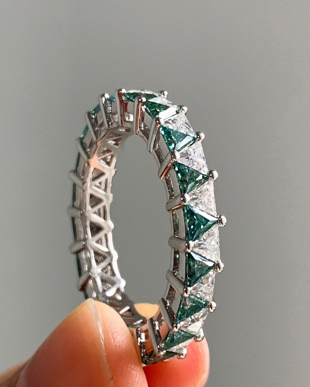 3.50Ct Green Blue Triangle Cut Moissanite Full Eternity Band Ring | Wedding Ring For Bridal | Bride To Be | Luxury Jewelry For Women