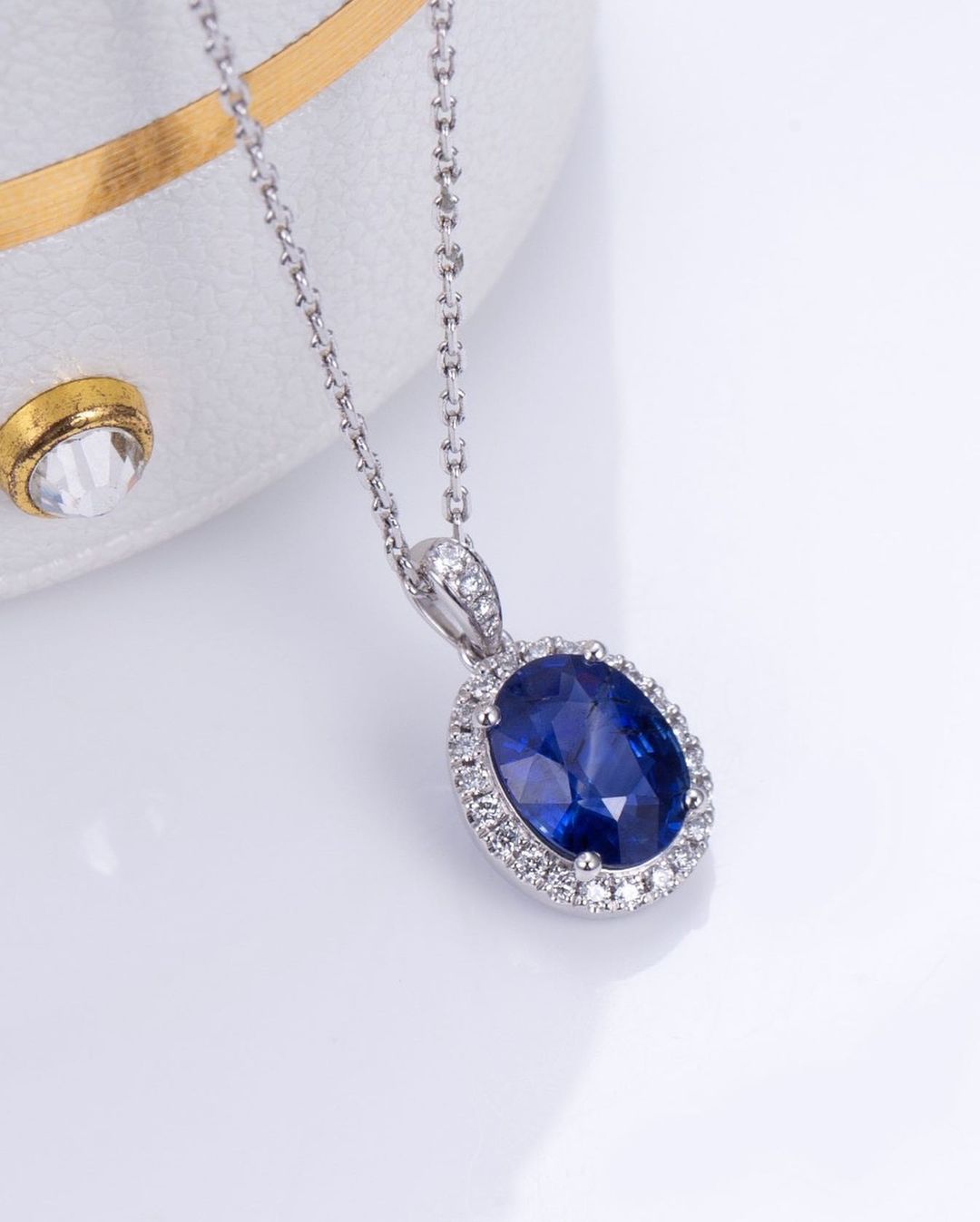 3.10Ct Blue Oval Cut Halo Ring | Wedding Pendant For Bridal | Special Occasion pendant | Fashion Jewelry