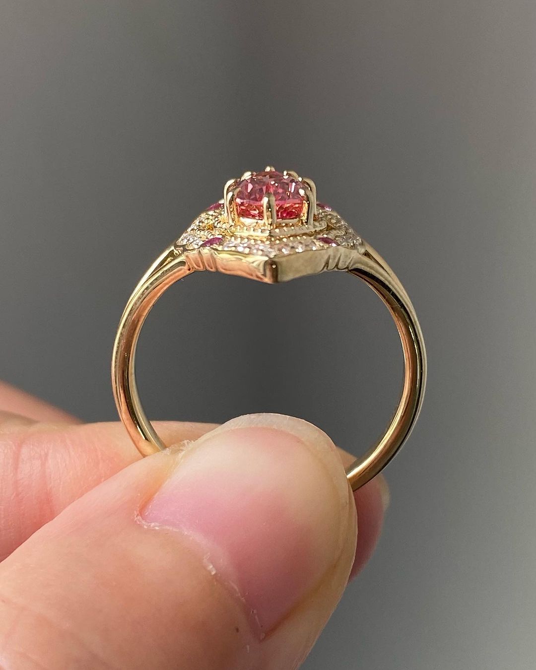 Vintage 2.6Ct Pink Pear Cut Solitaire Ring For Her | Modern Bridal Wedding Ring | Special Occasion Ring | Jewelry Collection For Women