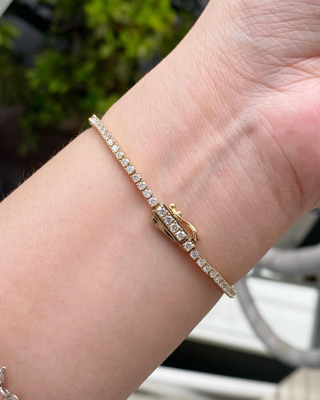 White Round Brilliant Cut Signity Diamond Tennis Bracelet For Women | Full Eternity Diamond Tennis Bracelet | Women Box Lock Style Bracelet