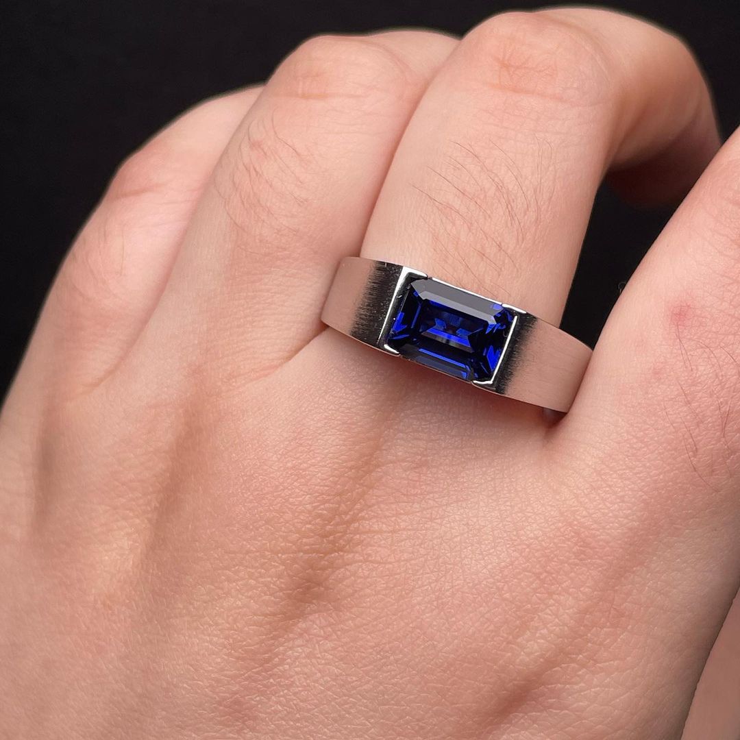 2.70Ct Blue Emerald Cut Half Bezel Men's Ring | Daily Wear Men's Ring | Engagement Ring For Men