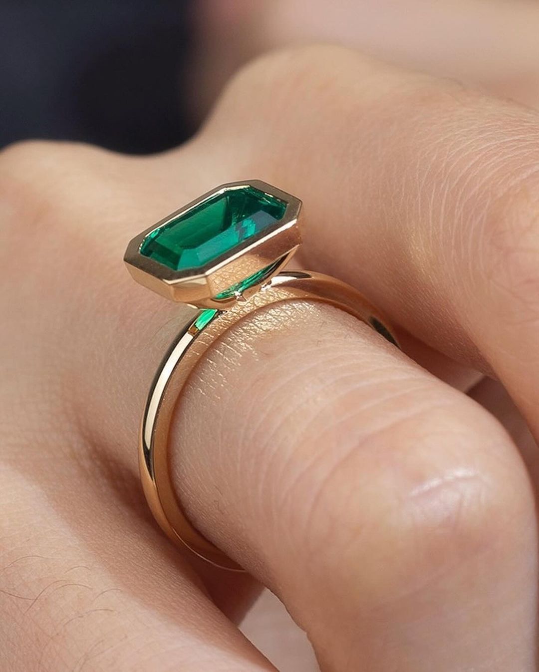 2.5Ct Green Emerald Cut Bezel Ring | Birthstone Ring | Simple Ring | Gift For Women