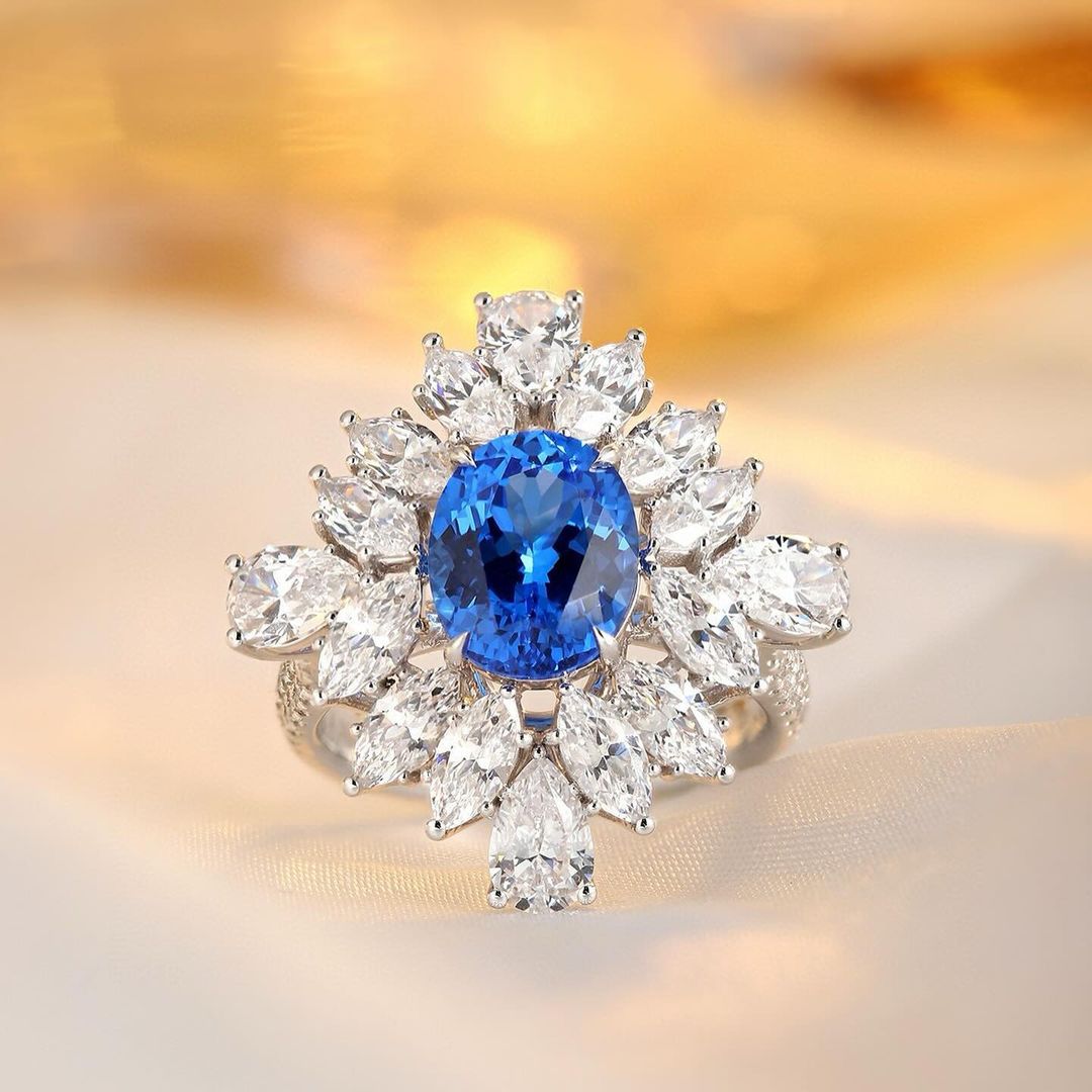 3.2Ct Blue Oval Cut Solitaire Cluster Ring | Party Wear Ring | Fashionable Ring | Designer Ring