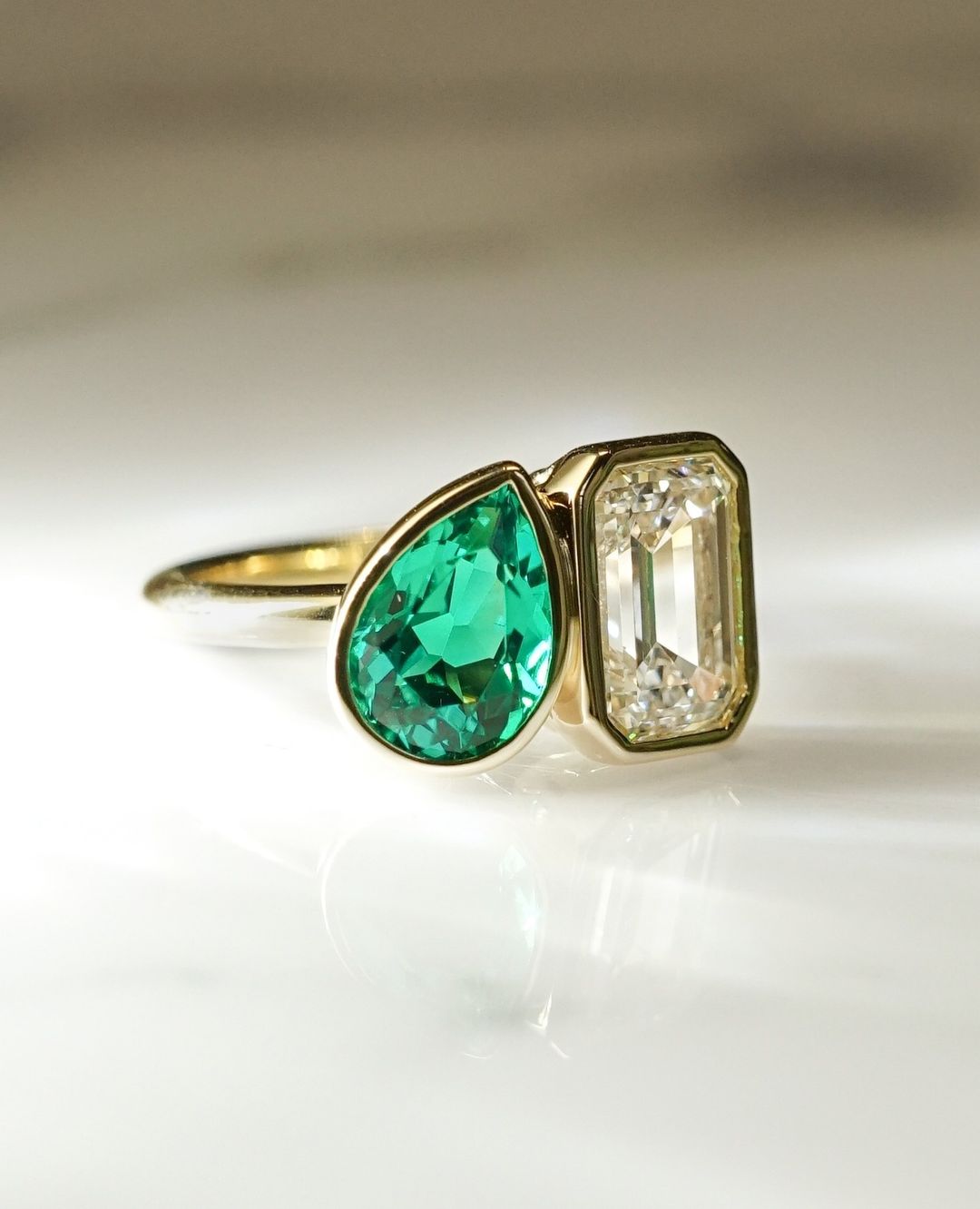 2.5Ct Green Pear And White Emerald Cut Bezel Set And Two Stone Ring | Toi Et Moi Ring | Birthstone Ring For Her | Stacking Ring For Women