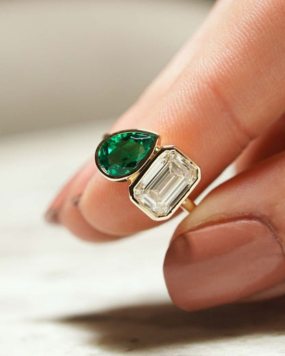 2.5Ct Green Pear And White Emerald Cut Bezel Set And Two Stone Ring | Toi Et Moi Ring | Birthstone Ring For Her | Stacking Ring For Women