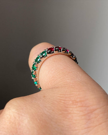 1.8Ct Green And Red Round Cut Full Eternity Band Ring | Promise Band Ring For Girlfriend | Luxury Jewelry | Daily Wear Jewelry