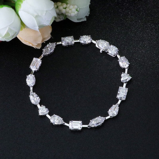 White Multi Stone Brilliant Cut Signity Diamond Prong Set Bracelet For Her | Party Wear Bracelet For Women | Luxury Jewelry